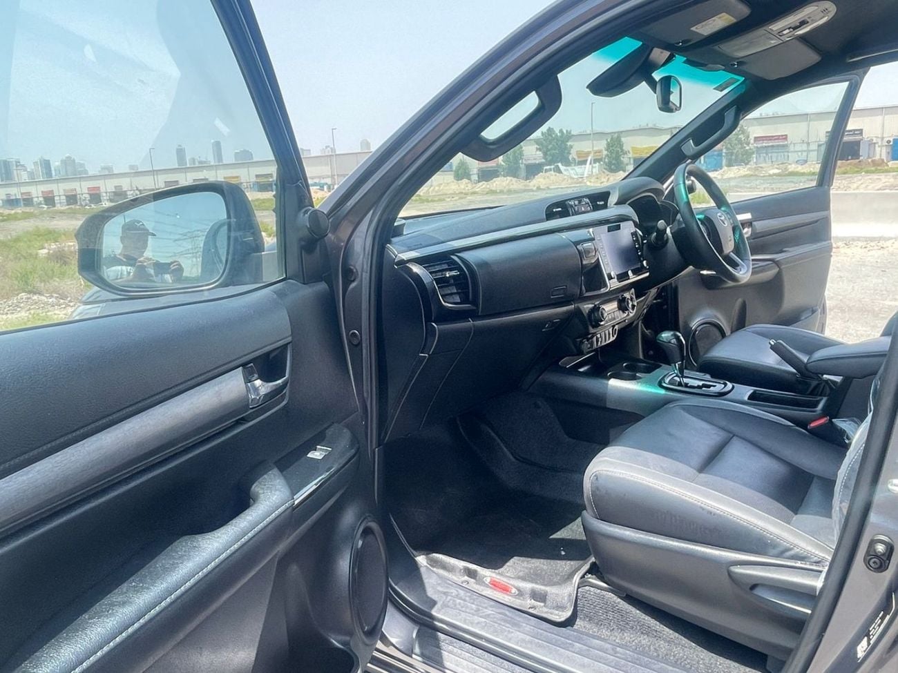 Toyota Hilux DIESEL HILUX ROGUE ,2.8L ,RIGHT HAND HAND DRIVE ,AUTO TRANSMISSION