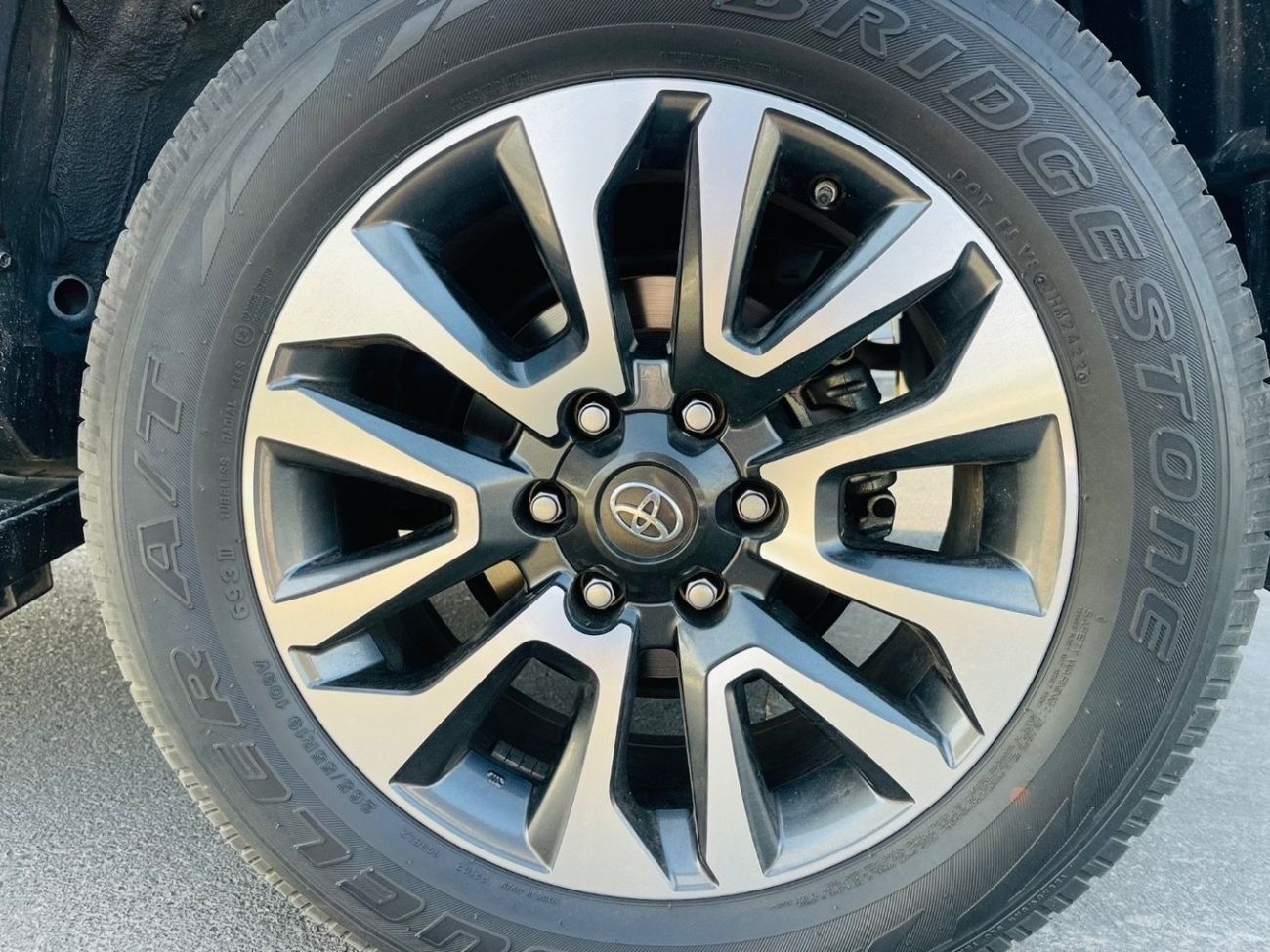 تويوتا برادو Toyota Prado 2023 TX-L Top 4.0L V6