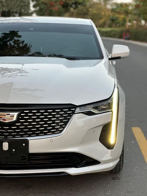 كاديلاك CT4 PREMIUM LUXURY LUXURY