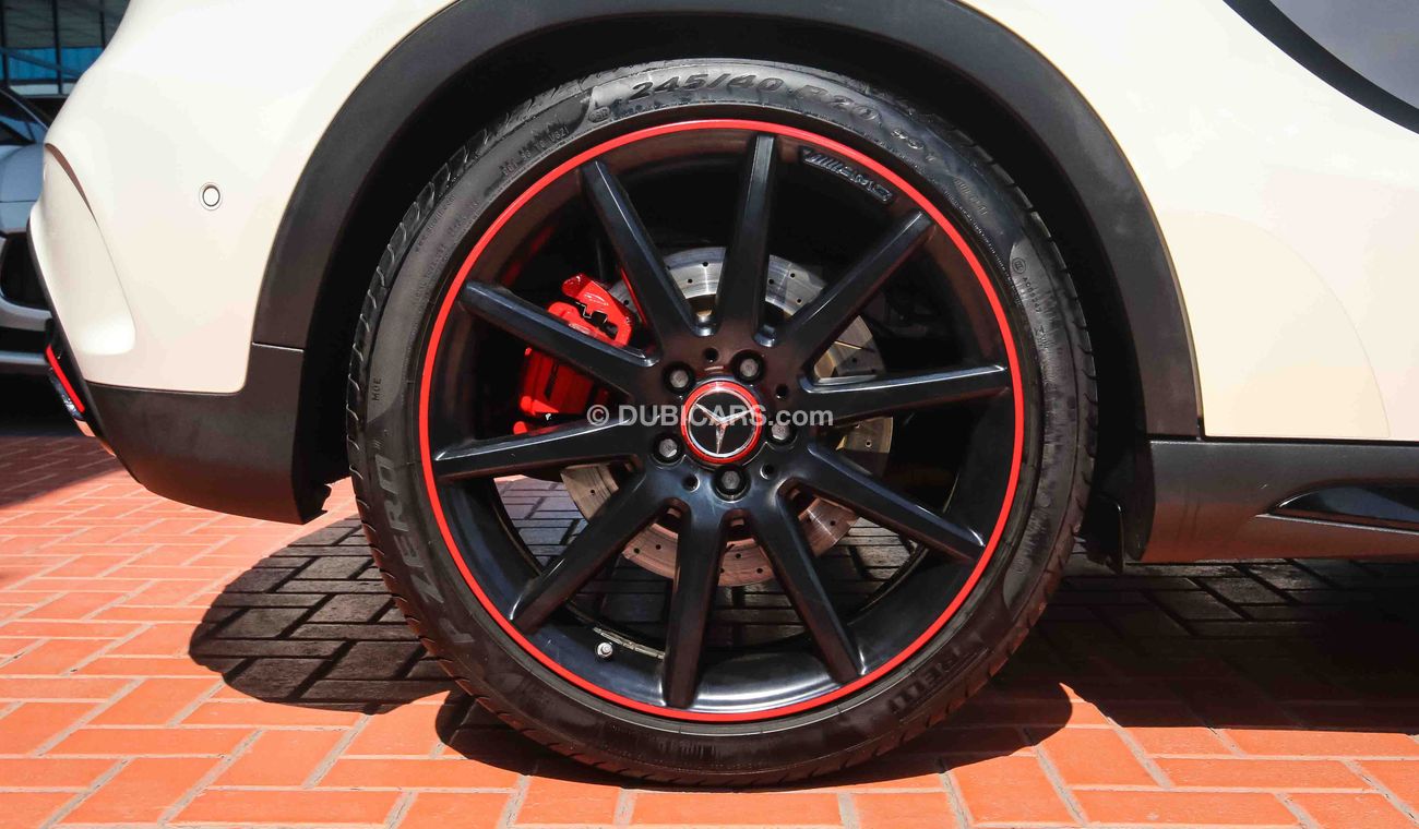Mercedes-Benz GLA 45 AMG 4 Matic Turbo