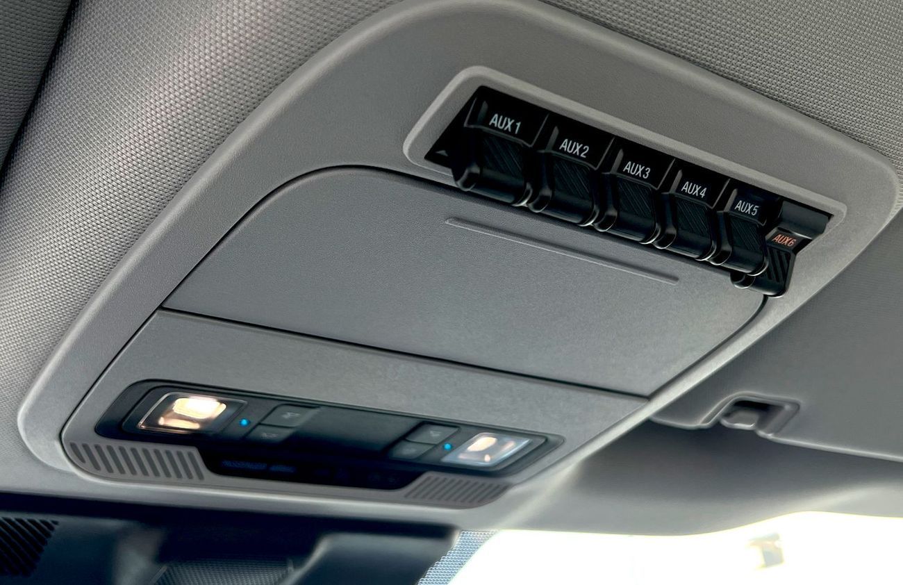 Ford F 550 F550 XL 4x4  Super Duty (Export Only)