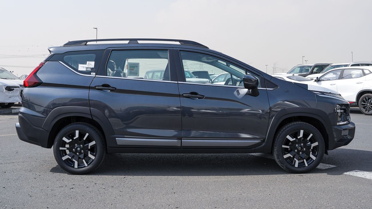 Mitsubishi Xpander Cross