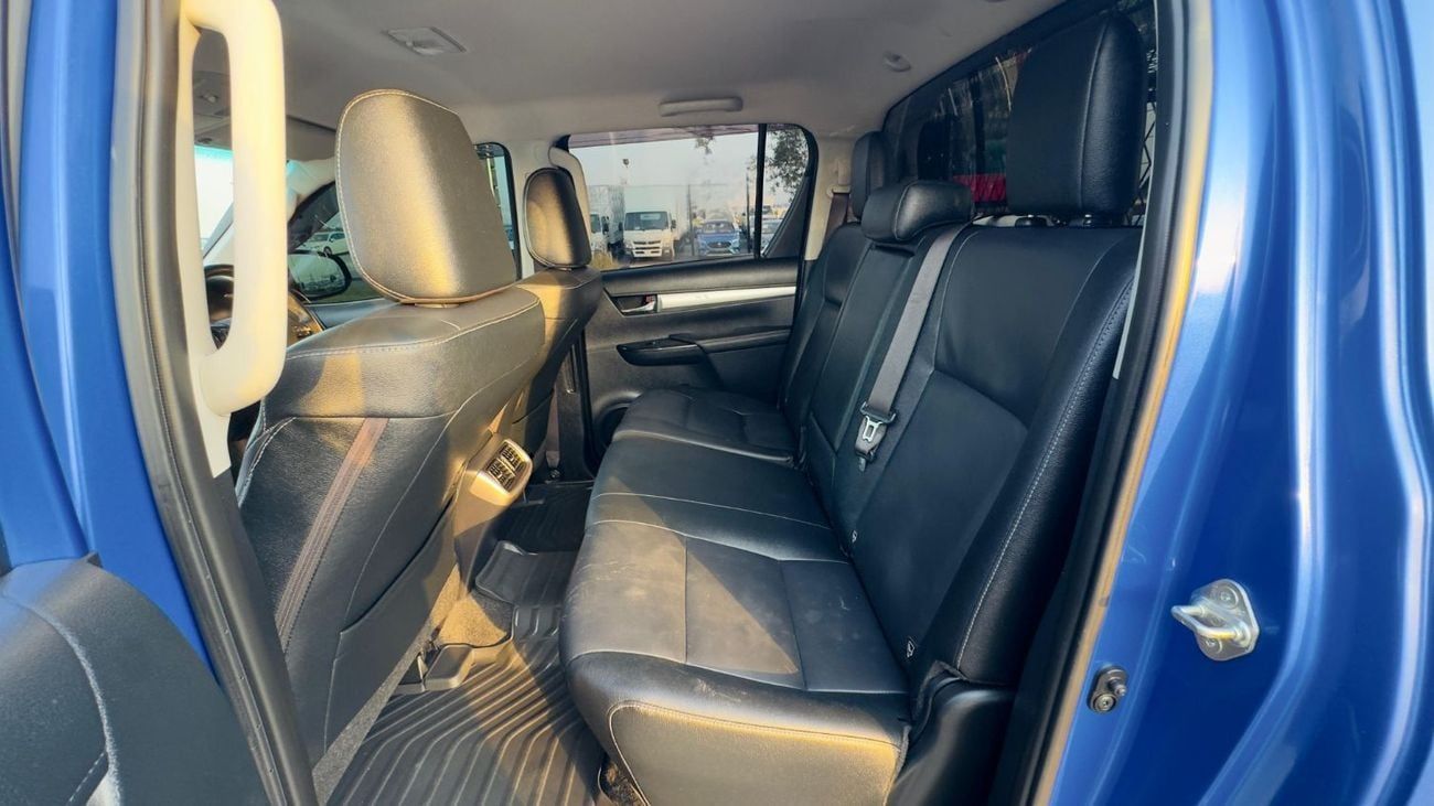 Toyota Hilux OFF-ROAD MODIFIED | 2.8L DIESEL ENGINE | HEAVY DUTY FRONT BUMPER | AUTOMATIC TRANSMISSION |