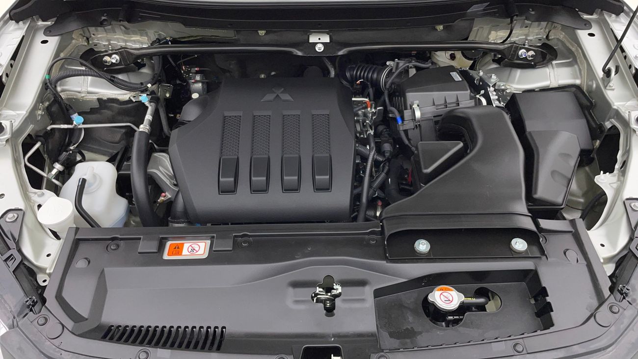 Mitsubishi Eclipse Cross GLS MIDLINE 1.5 | Zero Down Payment | Home Test Drive