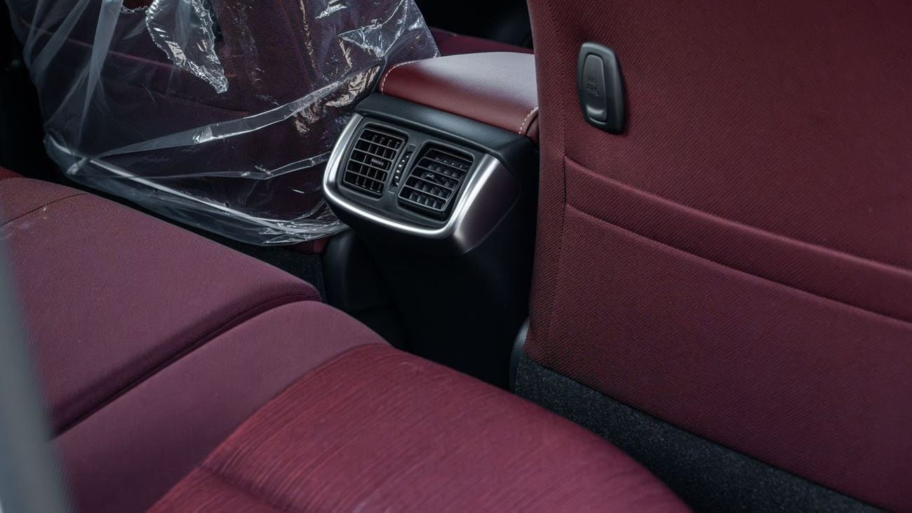 تويوتا هيلوكس TOYOTA HILUX 4.0 AT -2026YM