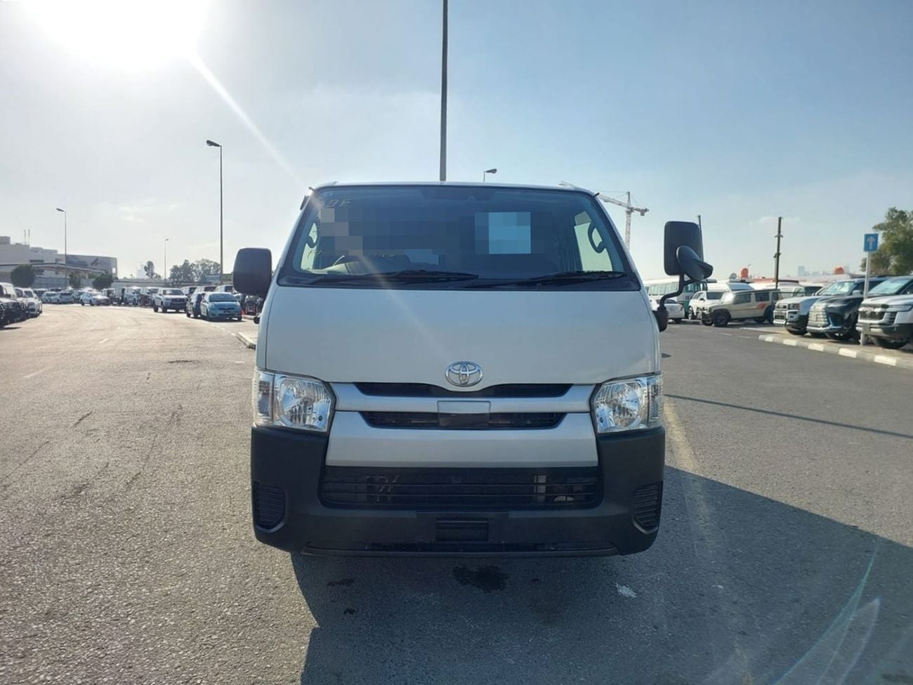 تويوتا هاياس TOYOTA HIACE VAN RHD 2019 MODEL 2.8 L DIESEL AUTOMATIC(PM05162)