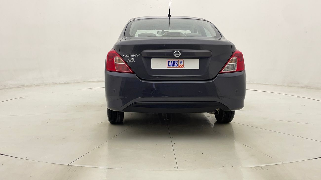 نيسان صني SV 1.5 | بدون دفعة مقدمة | اختبار القيادة في المنزل