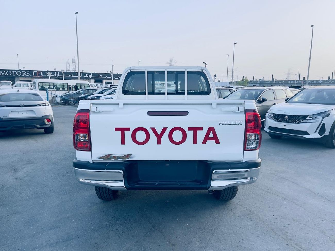 تويوتا هيلوكس S GLX 2.4L 4WD A/T