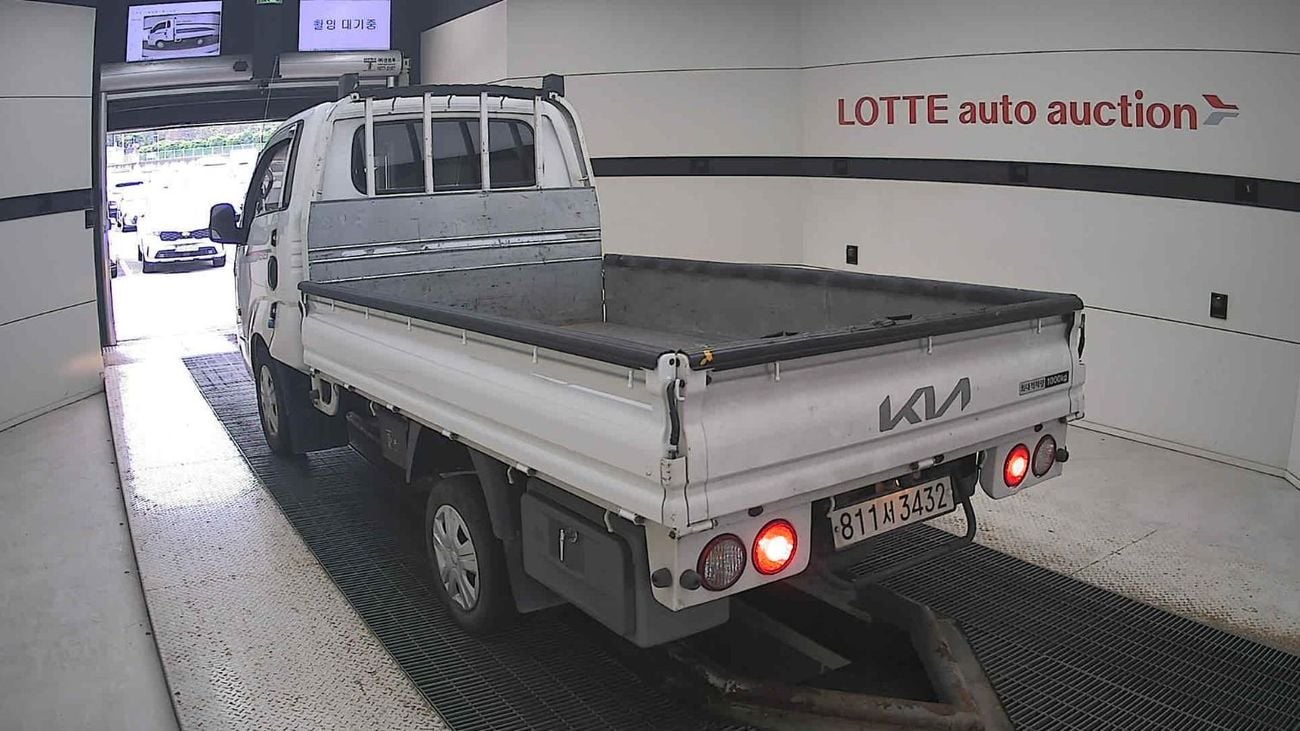 Kia Bongo 2022 KIA BONGO (D) 2.5 1ton KingCap Long-Axle 2WD L