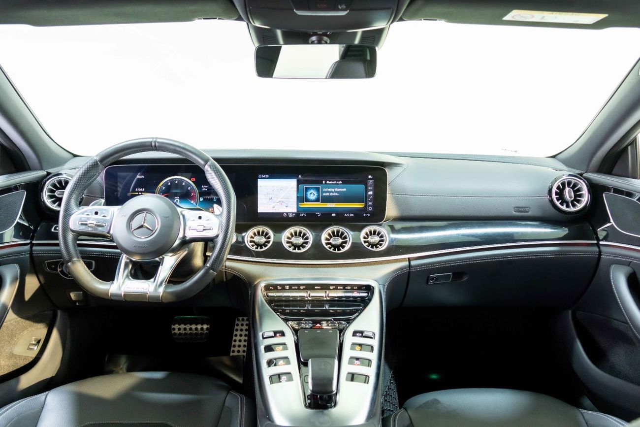 مرسيدس بنز ايه ام جي جي تي 43 AMG- Low Mileage-4 Matic-Track Package-Very Well Maintained