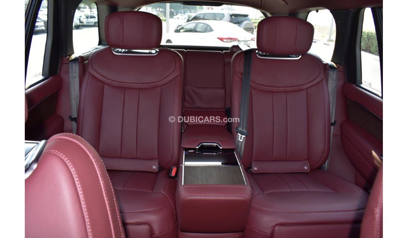 Land Rover Range Rover P400 LWB V6 3.0L PETROL AWD AUTOMATIC