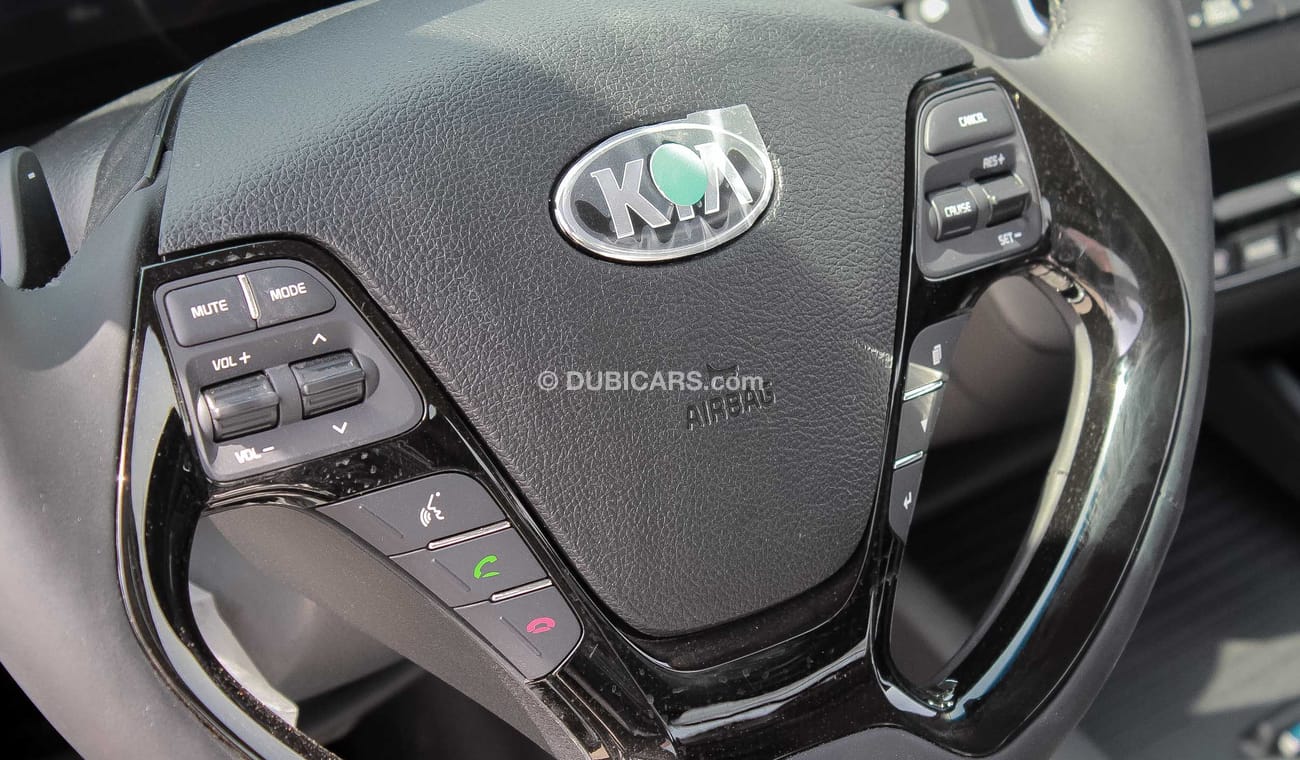 كيا سيراتو 2.0 4 CYLINDER