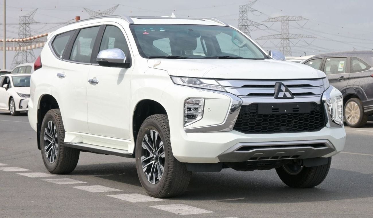 ميتسوبيشي مونتيرو سبورت Brand New Mitsubishi Montero Sport 2023 Export 3.0L A/T 4WD Petrol|White/Beige|