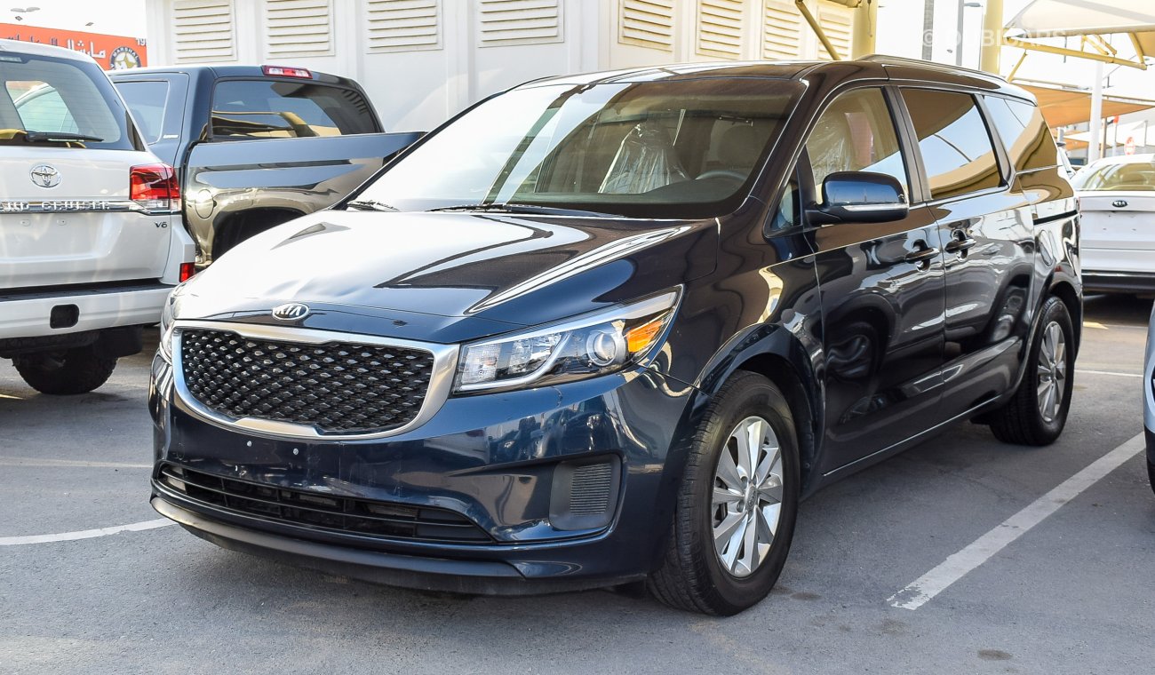 Kia Sedona LX