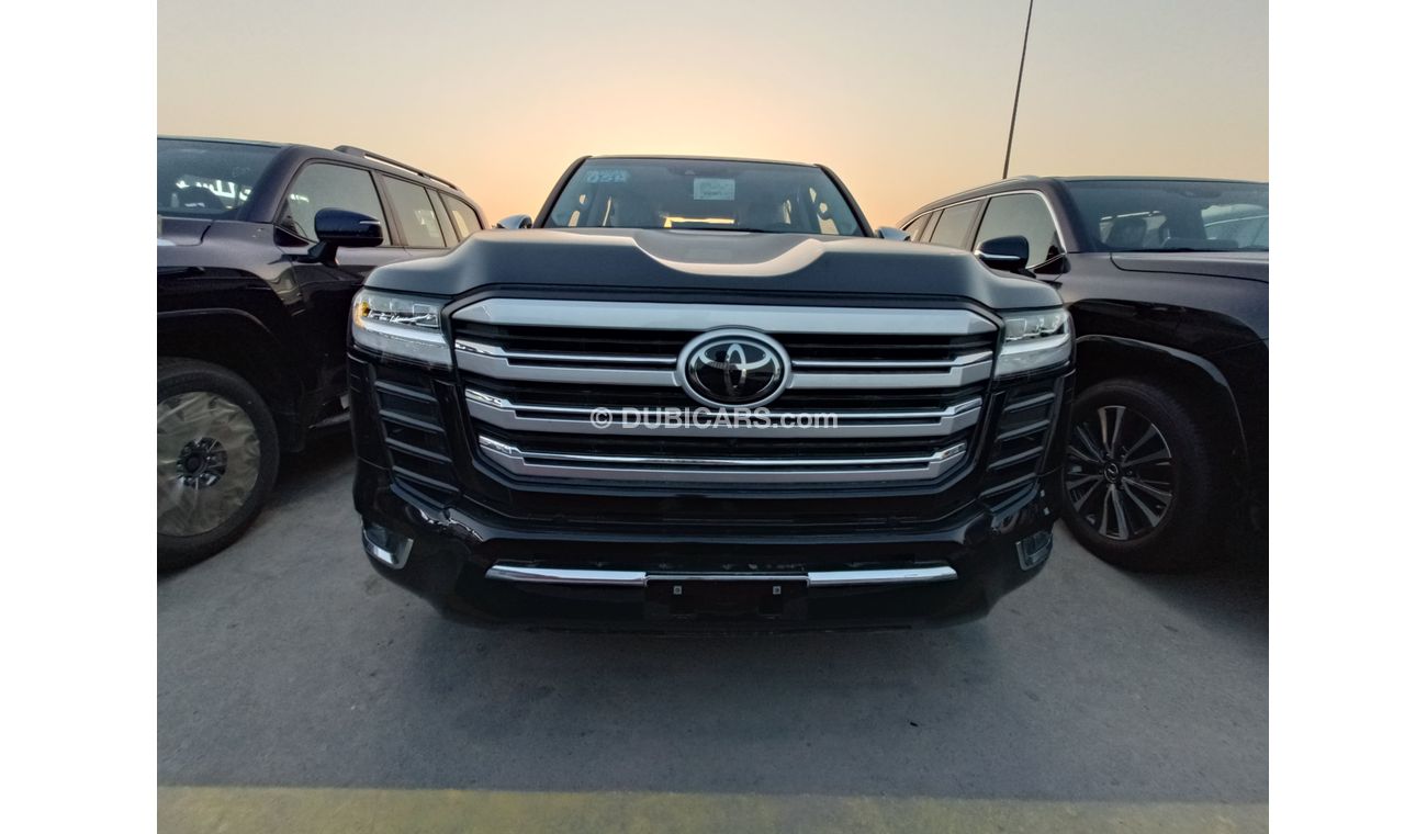 Toyota Land Cruiser VXR 3.5L Twin Turbo /  Full Option With Radar & Memory Seats / Chrome Package  (CODE # 67785)