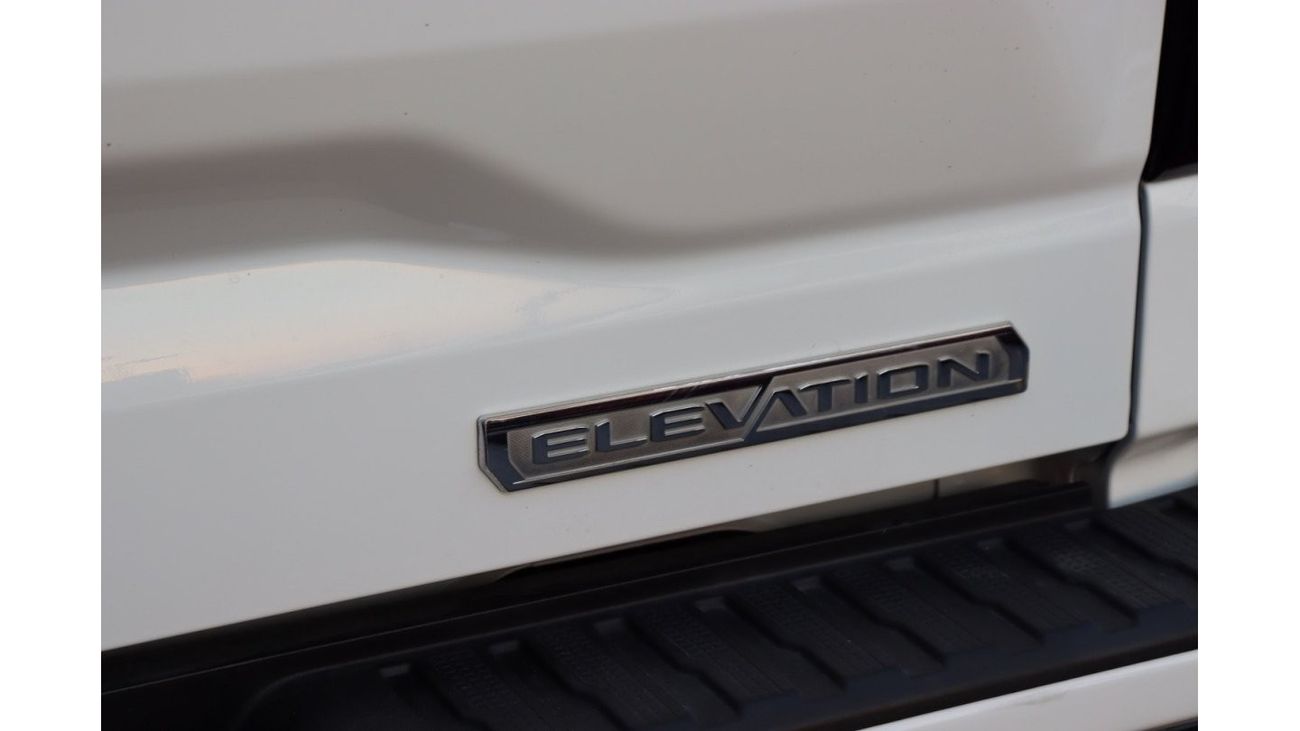 GMC Sierra GMC Sierra Elevation 5.3L / 2022 / Canadian Clean Title / 86,000KM / Free Accident