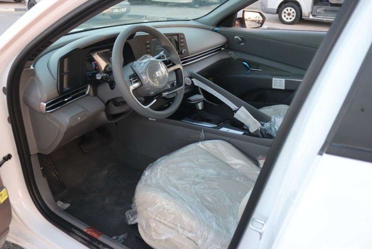 Hyundai Elantra 1.6L, FOG LIGHTS, PARKING SENSORS,MID OPTION, MODEL 2024 FOR EXPORT