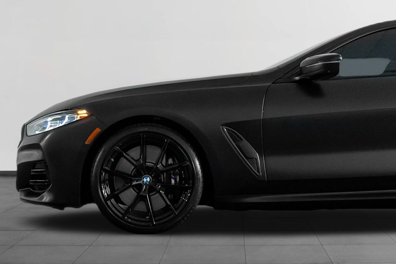 بي أم دبليو M850i 2023 BMW 850i M-Sport / Performance Package / Canadian Spec / Full PPF