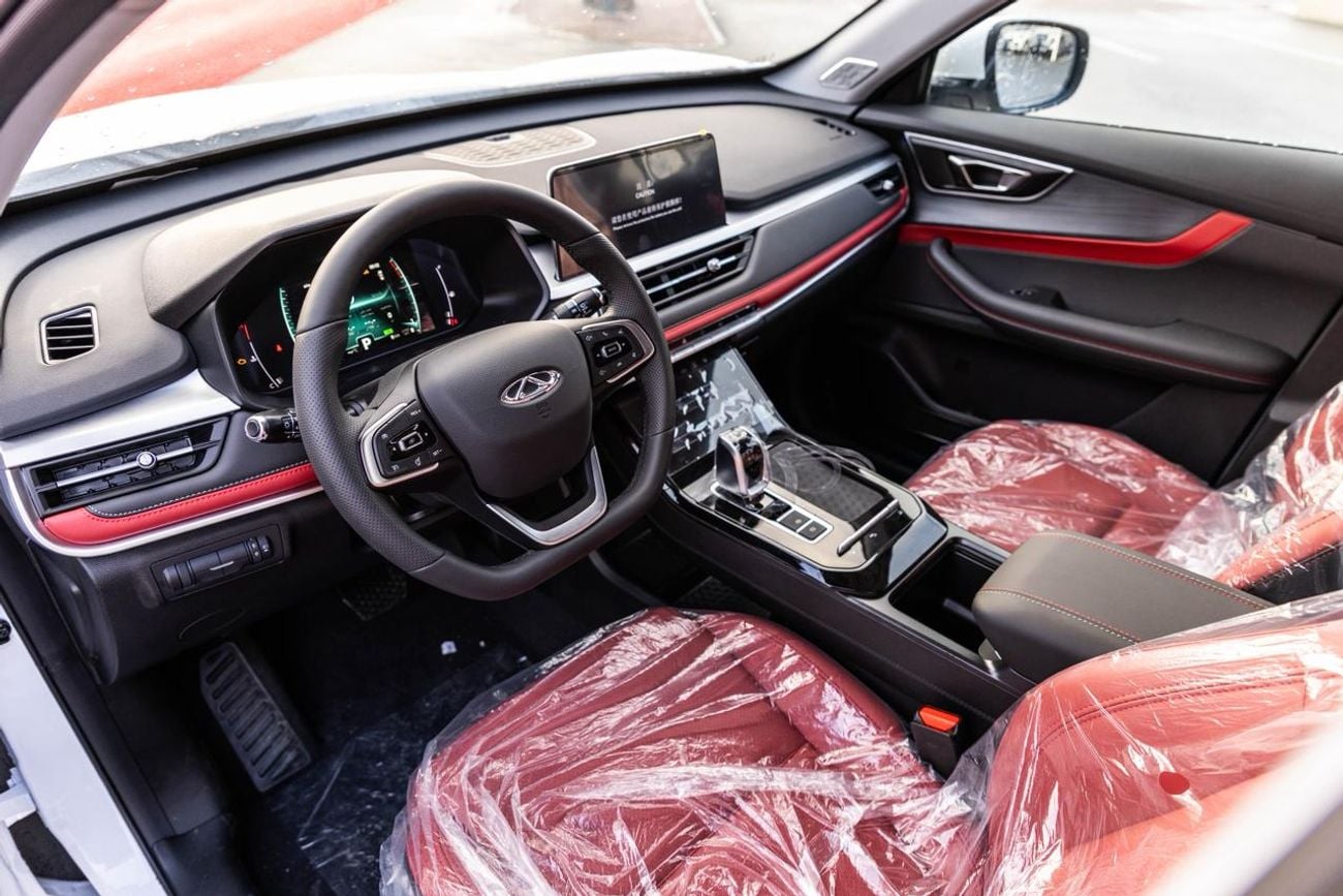 شيري تيجو 7 2026 CHERY TIGGO 7  1.5L SUV SQR7 150T FWD WHITE / BEIGE