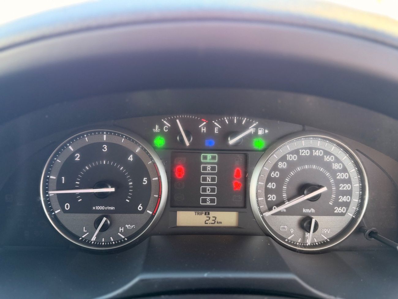 Toyota Land Cruiser GXR1 4.5L