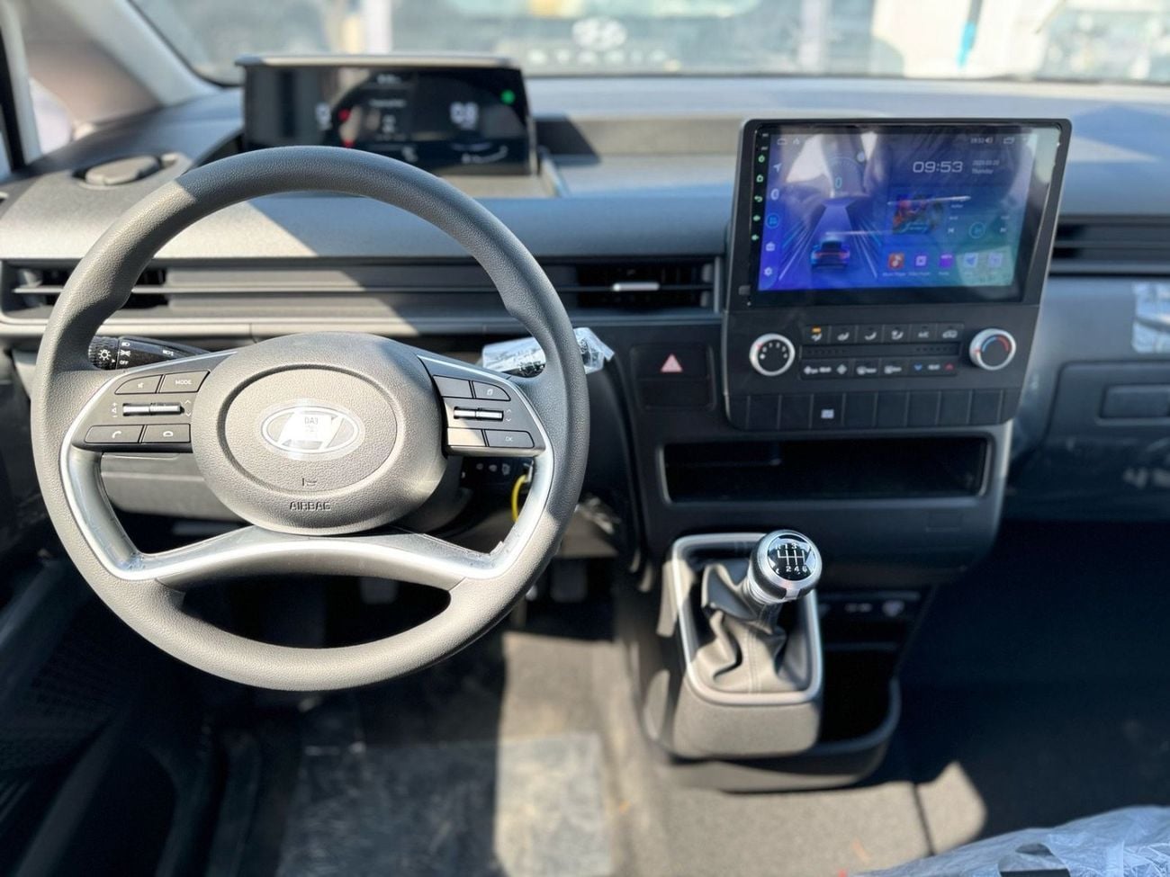 هيونداي ستاريا COMFORT HYUNDAI STARIA 2.2L ( DSL) - 2025