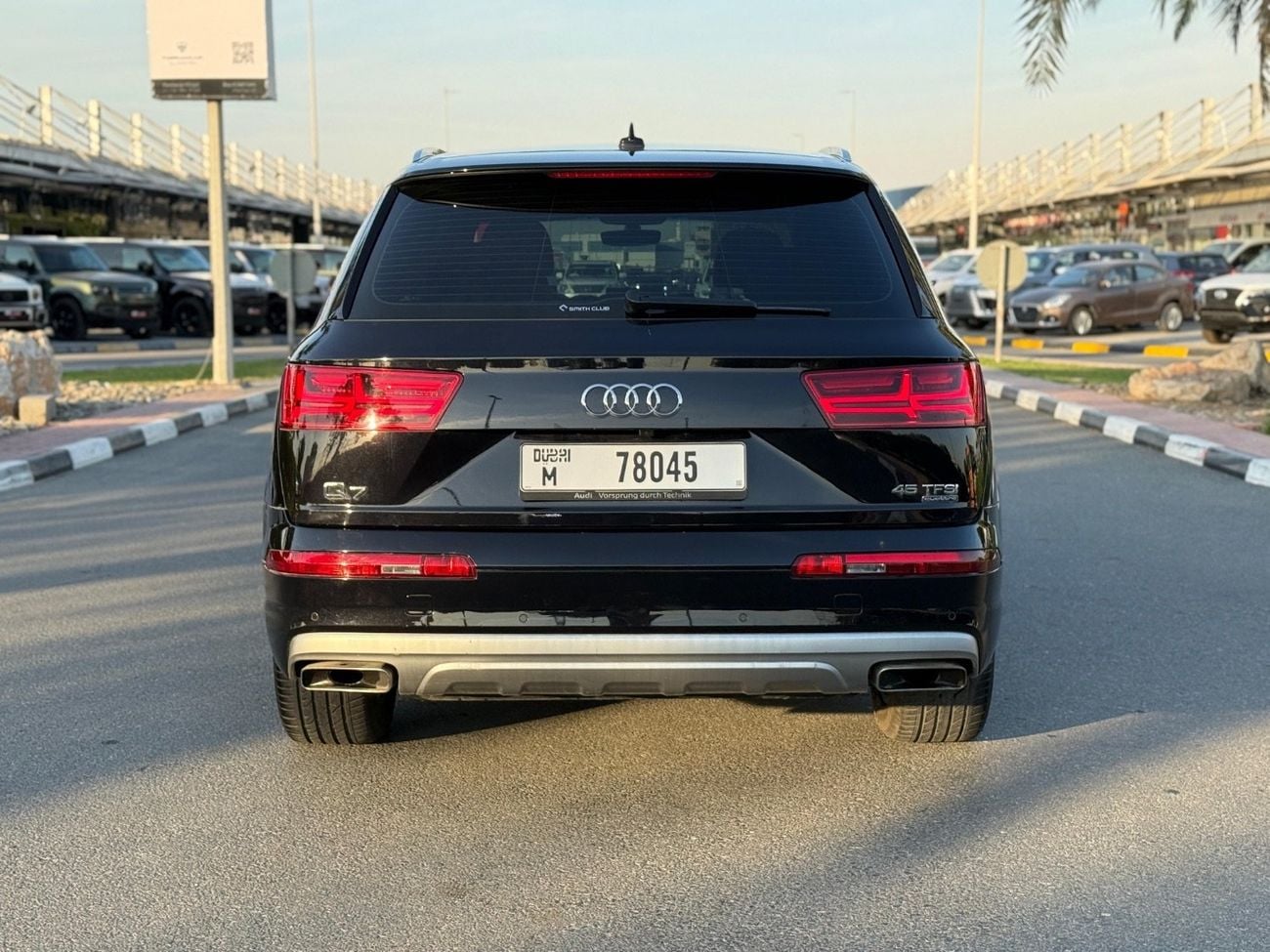 أودي Q7 45 TFSI quattro S-Line 3.0L