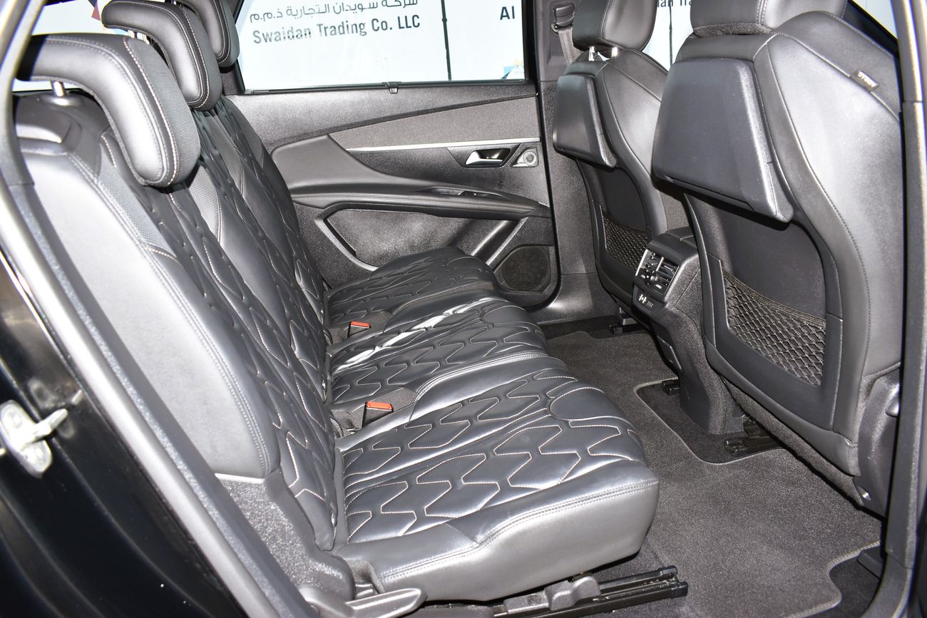 Peugeot 5008 AED 1279 PM | 1.6L GT LINE GCC AGENCY WARRANTY UP TO 2026 OR 100K KM