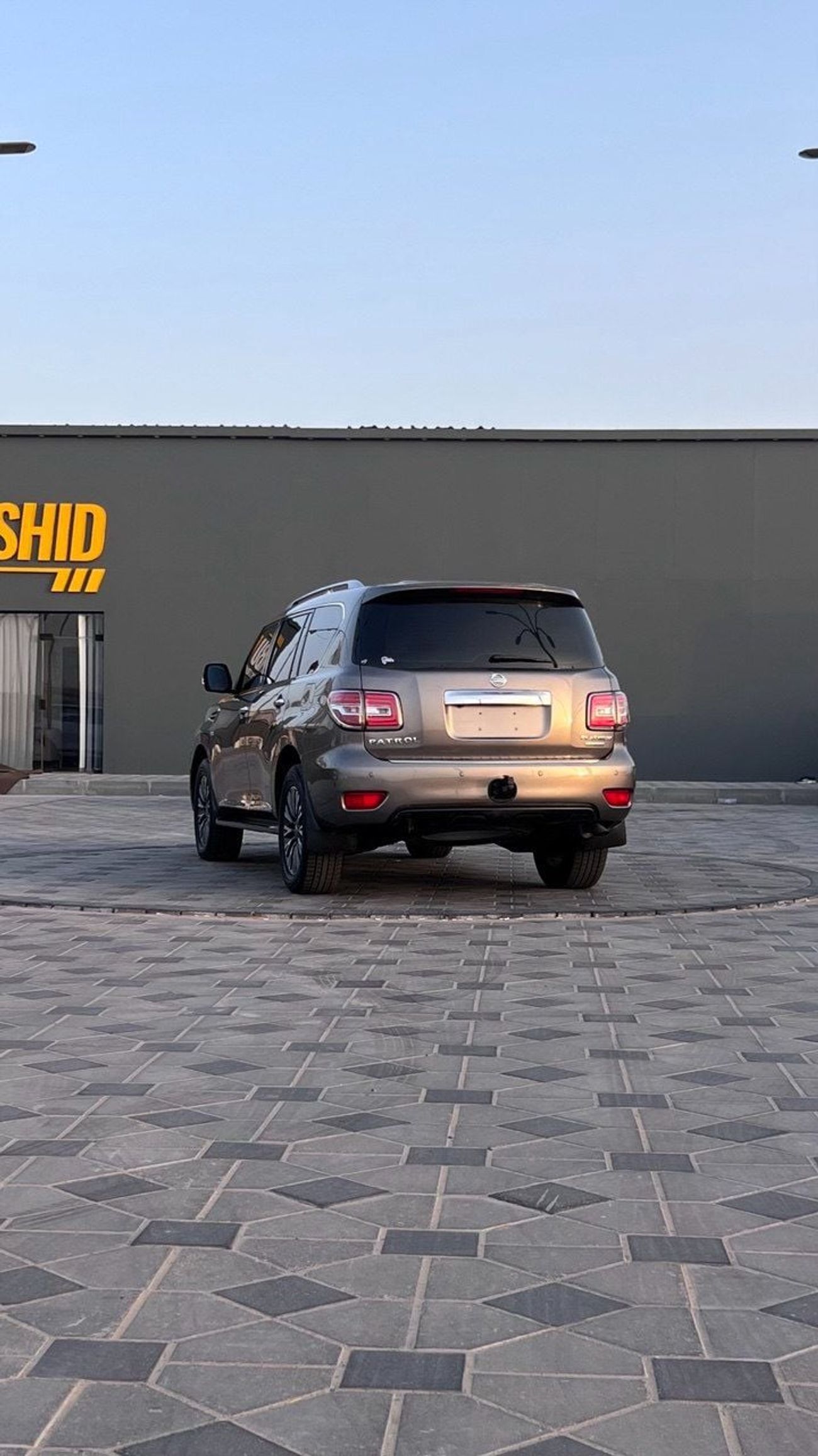 نيسان باترول LE Titanium 5.6L