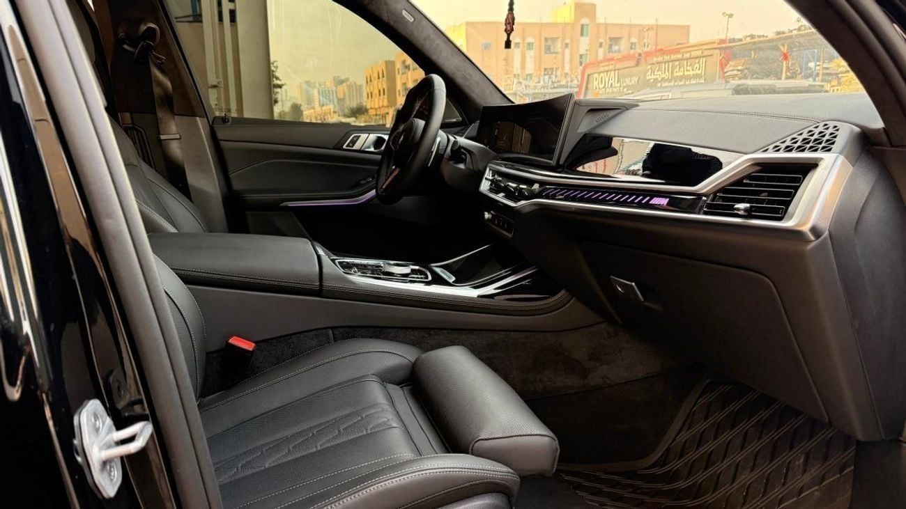 BMW X7 M60i XDRIVE xDriveM60i (6 Seats) XDriveM60i 4.4 L