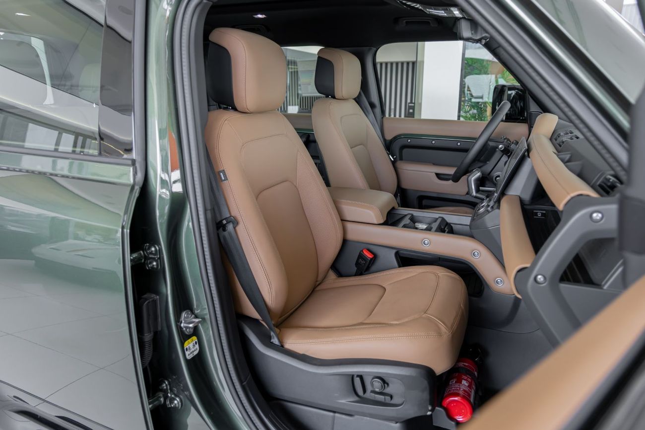 Land Rover Defender Land Rover Defender X-Dynamic HSE P400 - 2026 - GCC (Export)