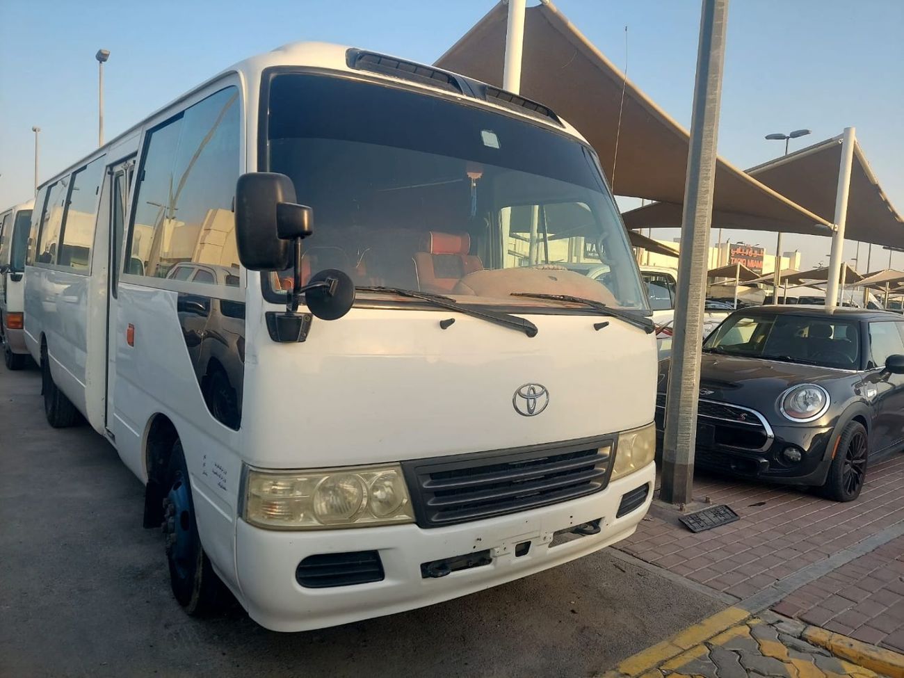 Toyota Coaster 4.2L DIESEL 30 SEATER MANUAL TRANSMISSION