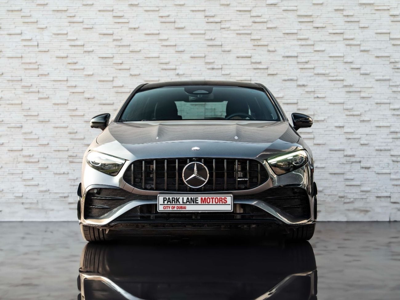 Mercedes-Benz A 35 AMG Std 2.0L