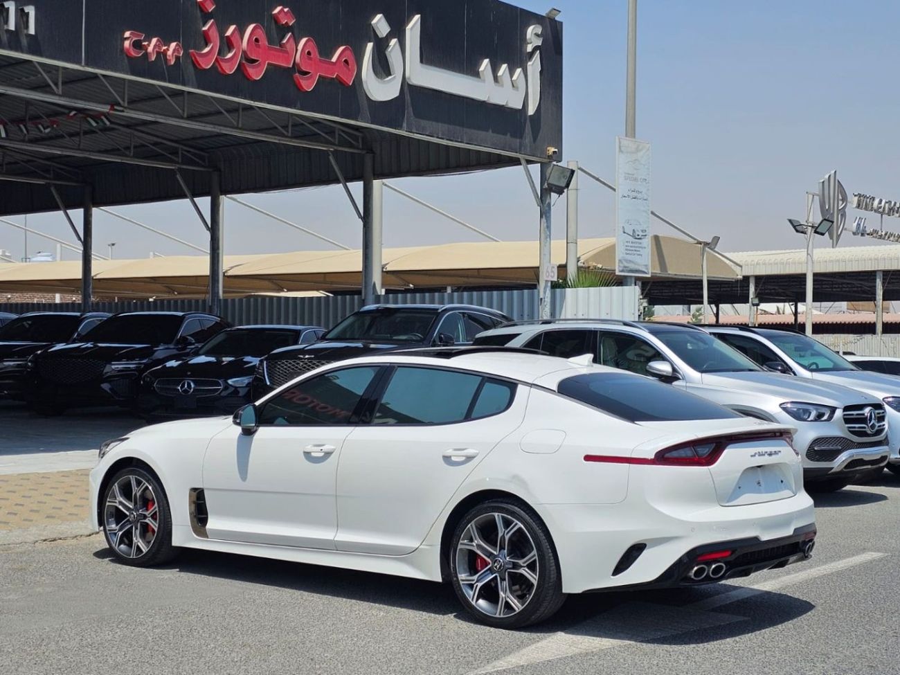 كيا ستينجر 2.0T 2.0L