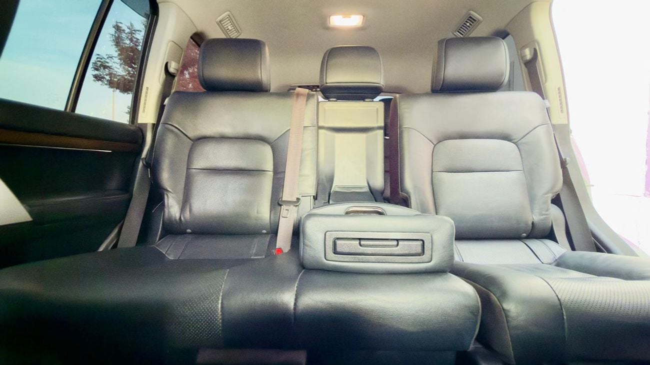 تويوتا لاند كروزر -