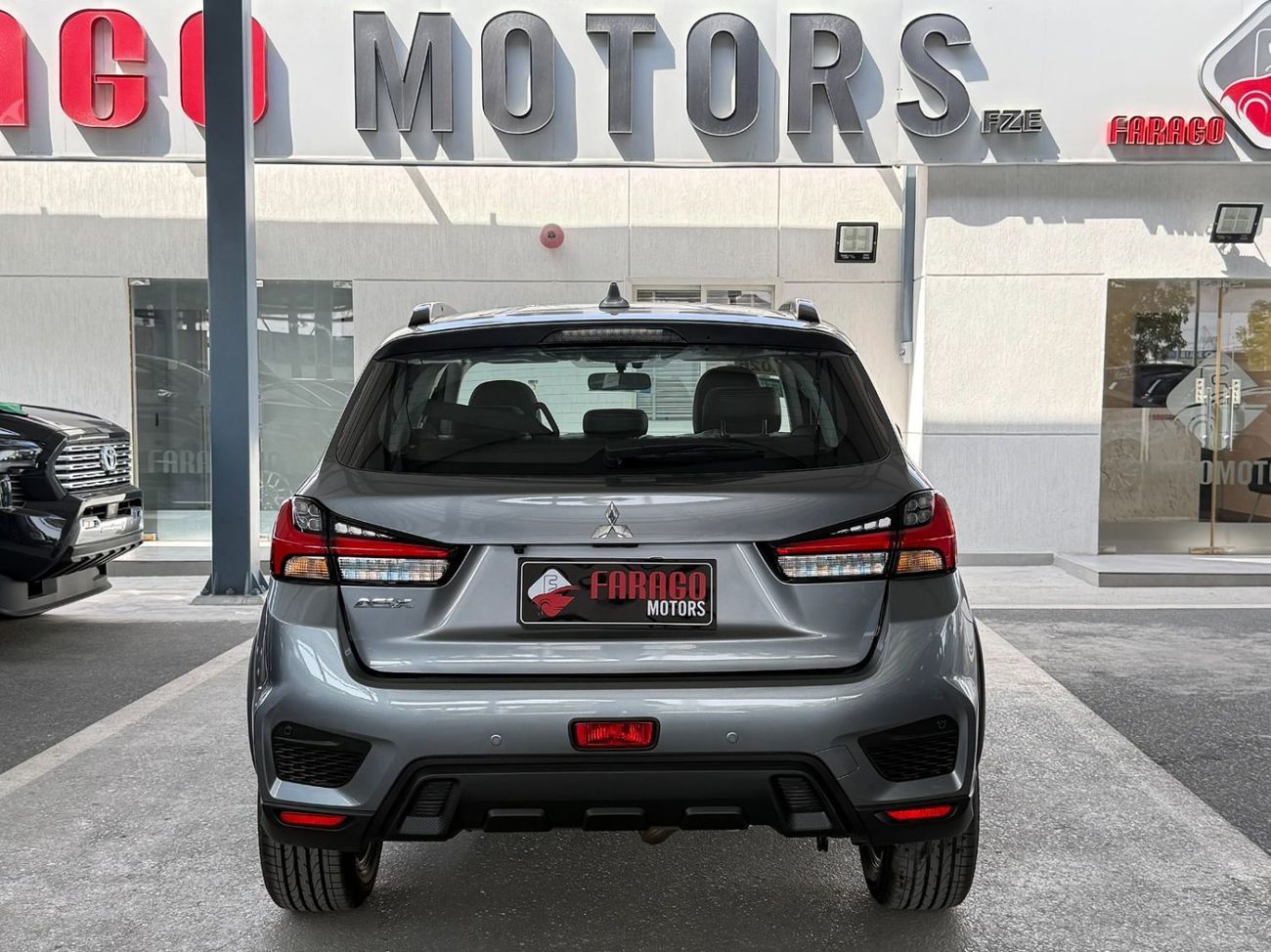 Mitsubishi ASX 2.0 LUXURY 4WD PANORAMA **EXPORT ONLY**التصدير فقط خارج الخليج***