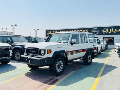 Toyota Land Cruiser TOYOTA LC76 5DOOR 4.0L PTR GCC A/T F/O WHITE 2025