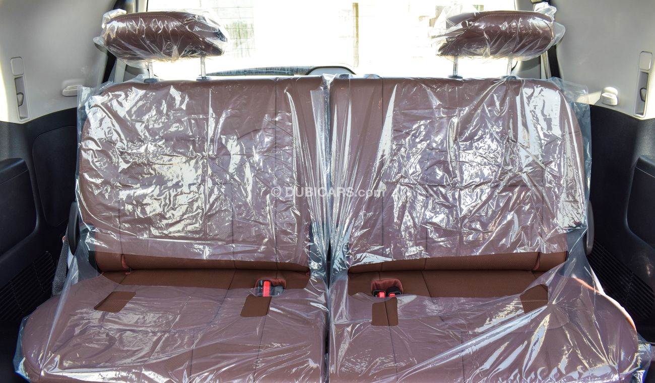 Toyota Land Cruiser GXR Grand Touring V8