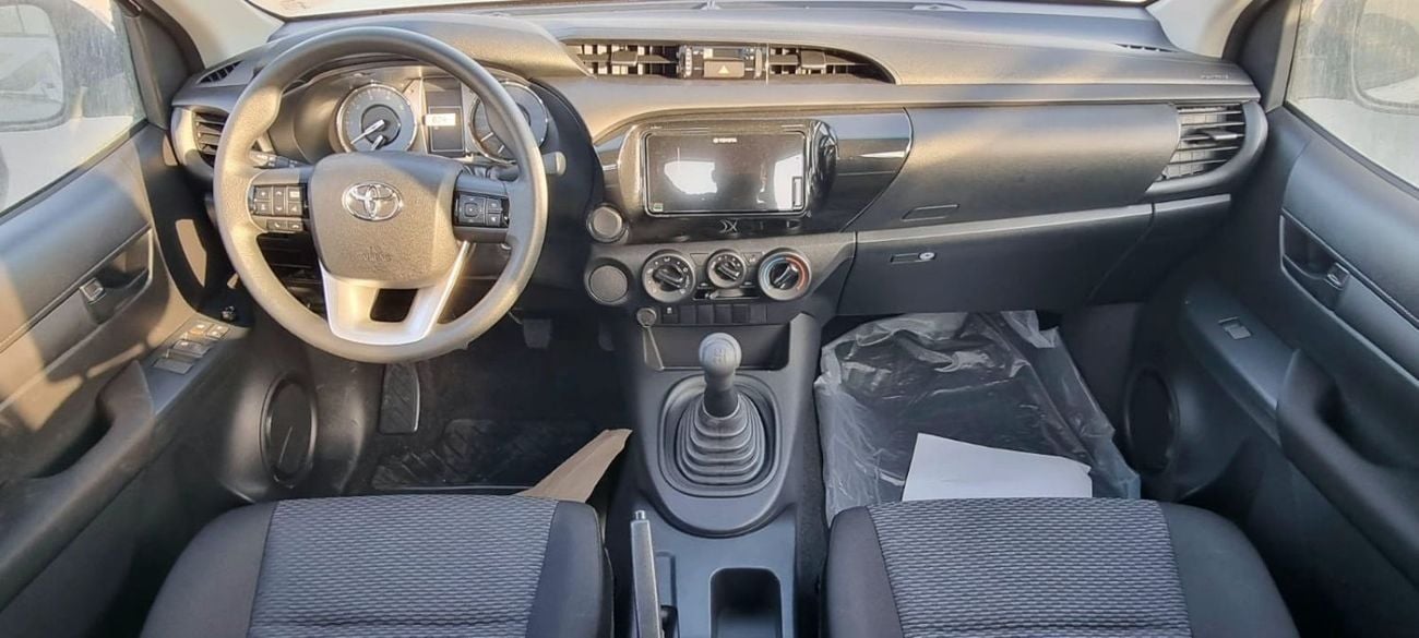 تويوتا هيلوكس TOYOTA HILUX 2.4L DIESEL M/T 4X2 MY 2026