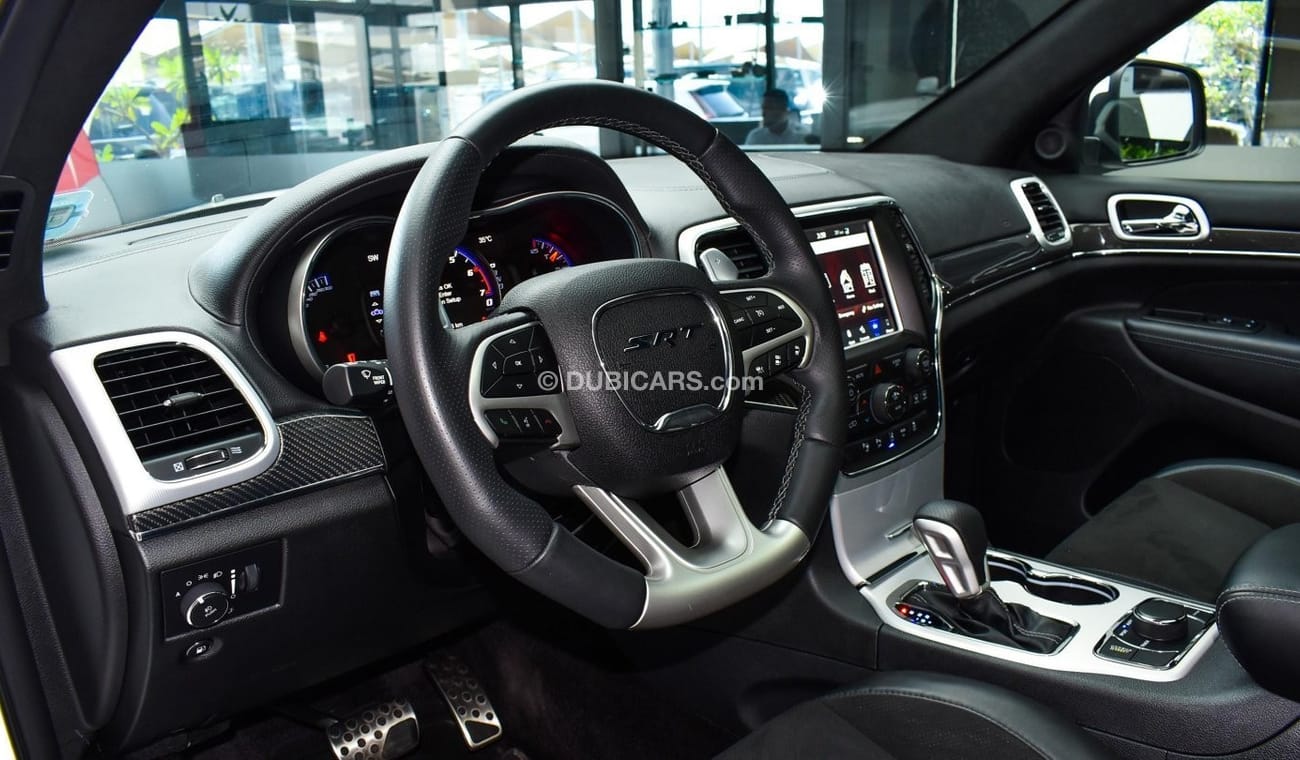 Jeep Grand Cherokee SRT