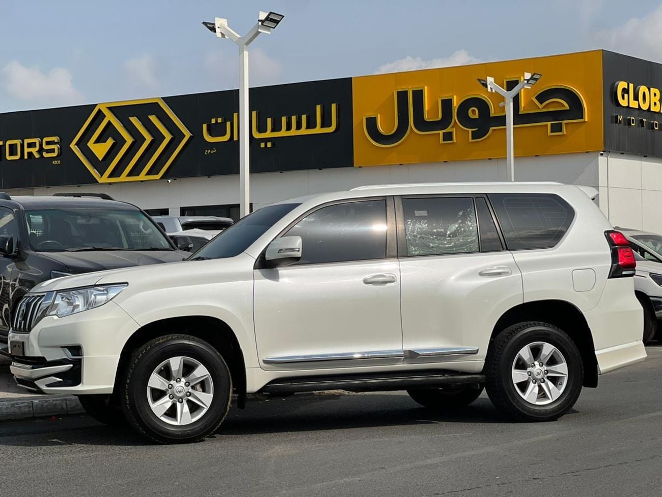 تويوتا برادو EXR 2.7L 4WD