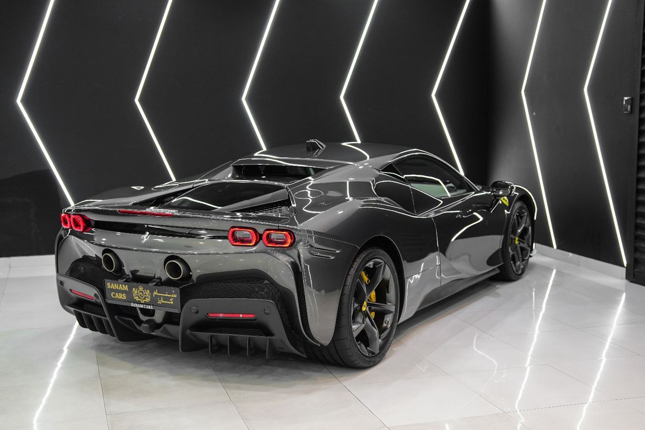 فيراري SF90 ستراديل JBL Audio, Very Low KM, Dealer Warranty + Service!!