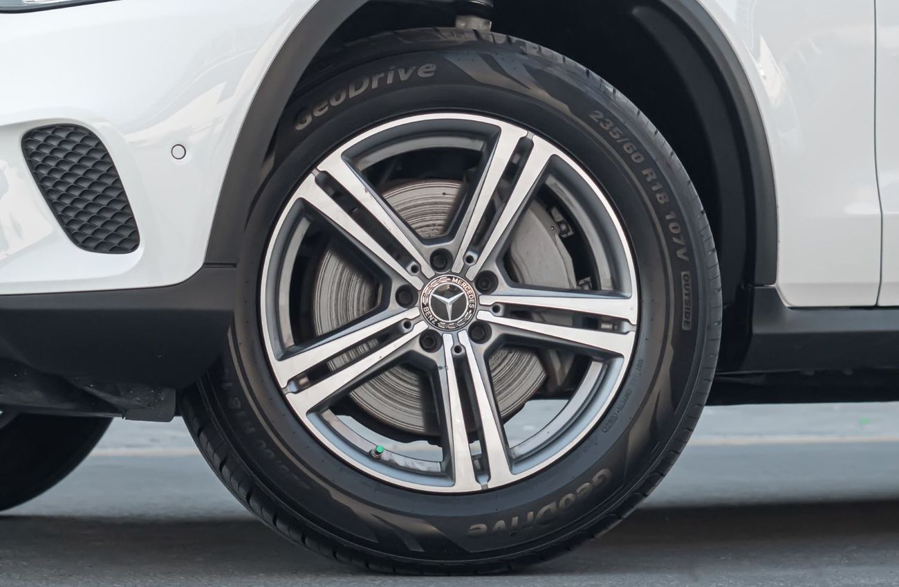 Mercedes-Benz GLC 300 4MATIC 2.0L