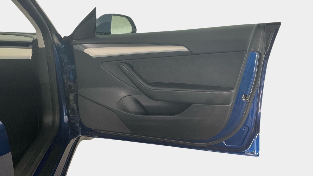 Tesla Model 3 BEV RWD 18ALW WHITE PEARL ALL BLACK INTE | Guaranteed Warranty | 0 Down Payment