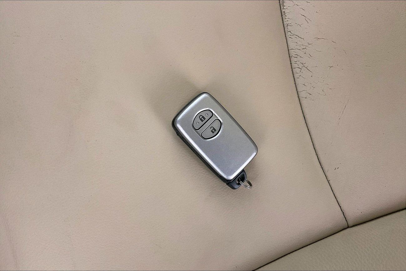 تويوتا برادو VXR | شامل الضمان | 0 ﺪﻔﻋﺓ ﺃﻮﻟﻯ