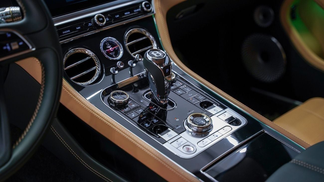 Bentley Continental GT W12 4.0T V8