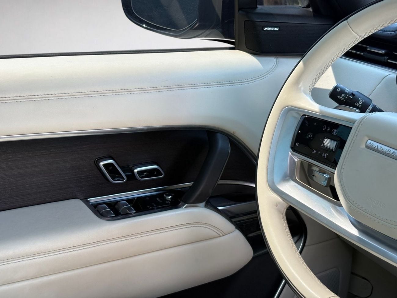 Land Rover Range Rover HSE LWB P530 AED 7,520 P.M | 0% DOWN PAYMENT | UNDER WARRANTY AND  SERVICE CONTRACT UNTIL 2029 | RANGE ROVER VOGU