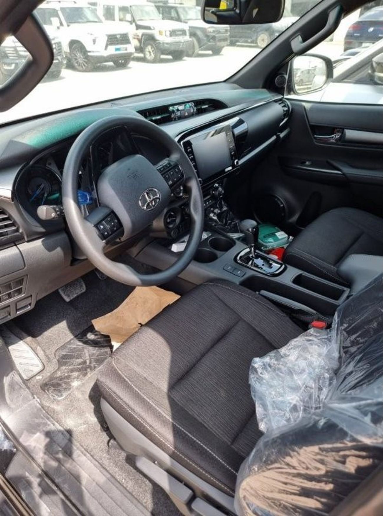 Toyota Hilux 4.0L PETROL A/T ADVENTURE FULL OPTION DOUBLE CABIN PICKUP