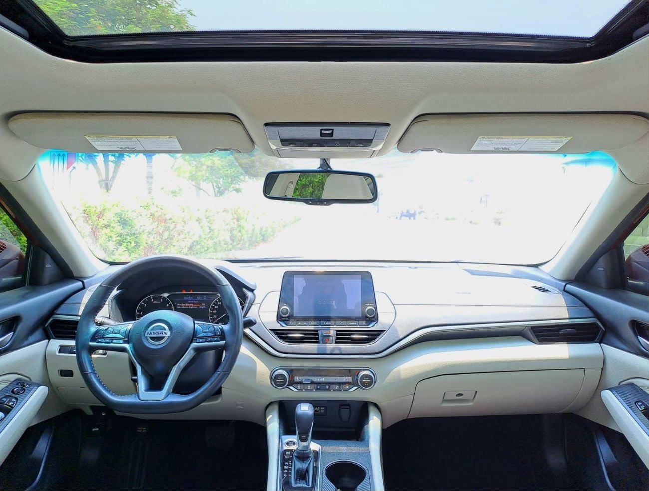 Nissan Altima SV 850-Monthly l GCC l SUNROOF | Cruise, Camera, GPS l Accident Free