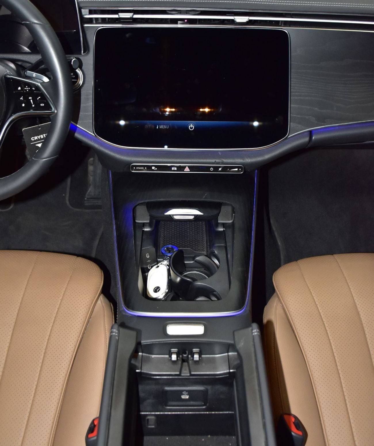 مرسيدس بنز E200 EXCELLENT DEAL for our Mercedes Benz E200 ( 2025 Model ) in White Color Korean Specs