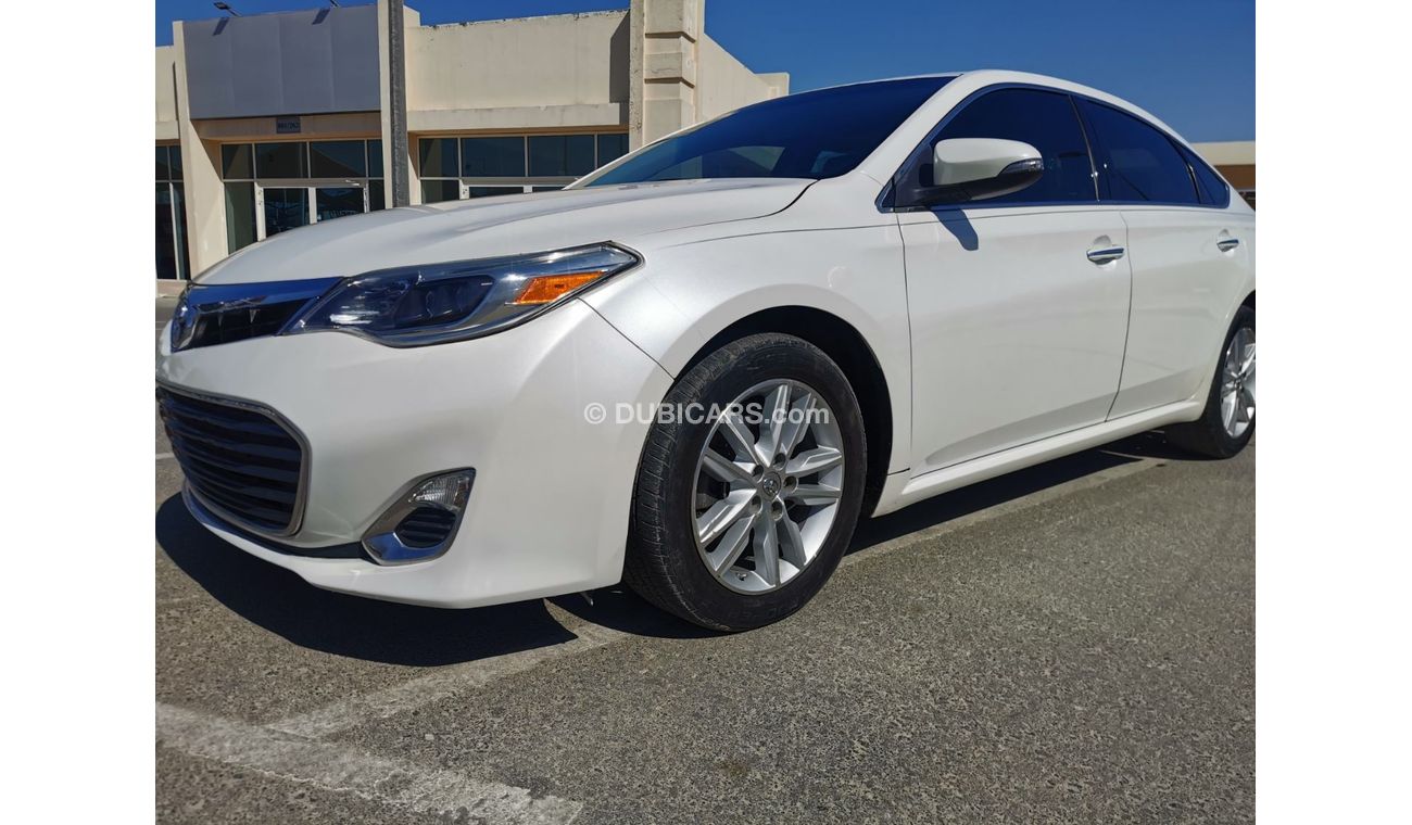 تويوتا افالون تويوتا افالون 2015 أمريكي بحاله ممتازه